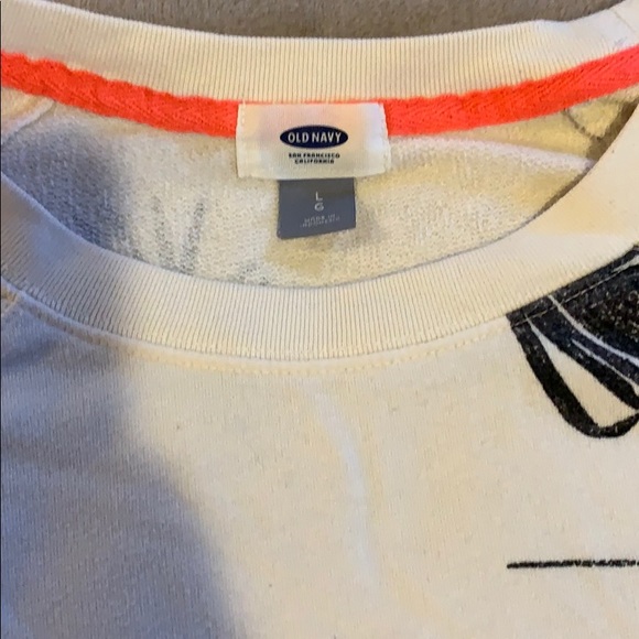 Old Navy Crew Neck Sweatshirt - Picture 1 of 3